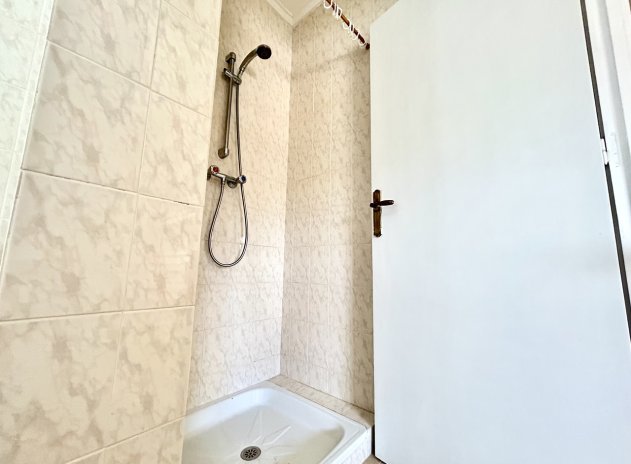 Resale - Finca / Country Property *  - Los Montesinos *