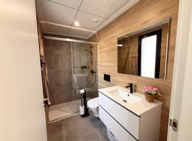 Resale - Villa * - Villamartin * - Villamartín * 