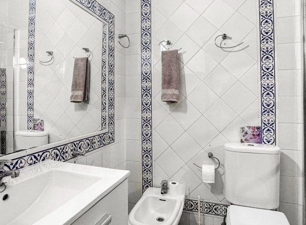 Revente - Appartement - Torrevieja - Aguas Nuevas
