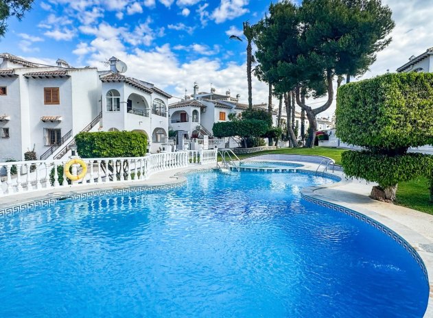 Revente - Appartement - Torrevieja - Aguas Nuevas