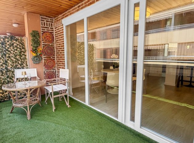 Revente - Appartement - Torrevieja - Acequion