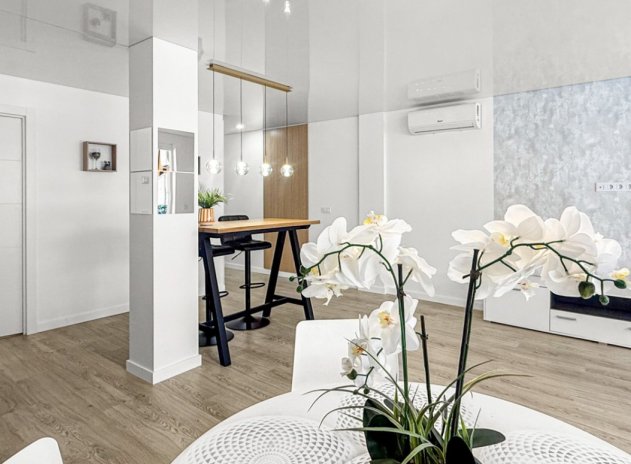 Revente - Appartement - Torrevieja - Acequion