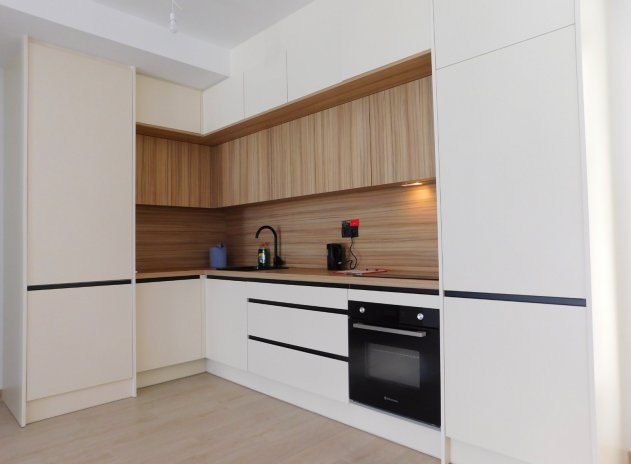 Reventa - Apartamento / Piso - San Miguel de Salinas