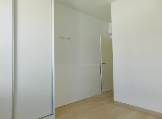 Reventa - Apartamento / Piso - San Miguel de Salinas