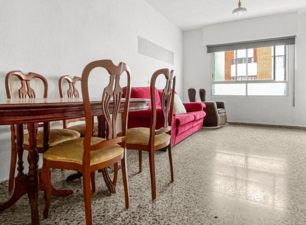 Reventa - Apartamento / Piso - Guardamar del Segura - Pueblo