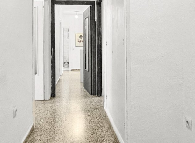 Reventa - Apartamento / Piso - Guardamar del Segura - Pueblo