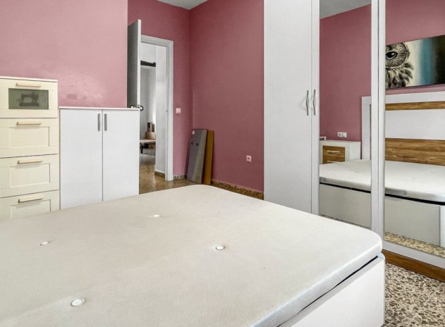 Reventa - Apartamento / Piso - Guardamar del Segura - Pueblo