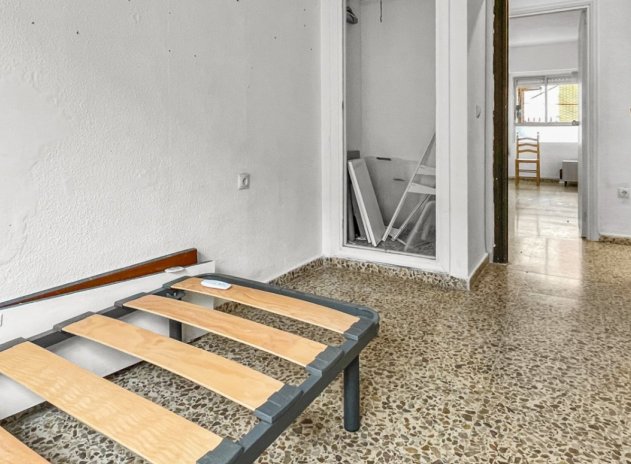 Reventa - Apartamento / Piso - Guardamar del Segura - Pueblo