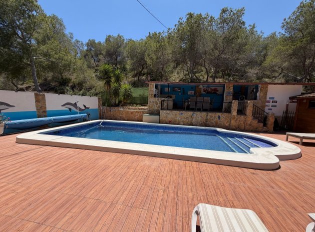 Herverkoop - Finca / Plattelands Woning - Orihuela - Torremendo