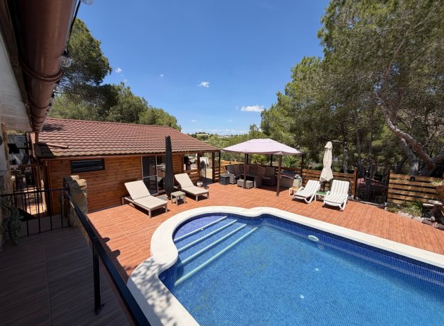 Herverkoop - Finca / Plattelands Woning - Orihuela - Torremendo