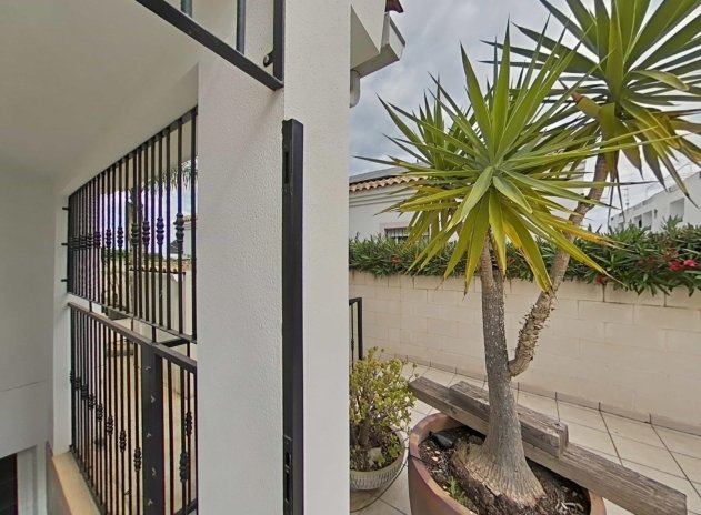Herverkoop - Villa - San Fulgencio - La Marina
