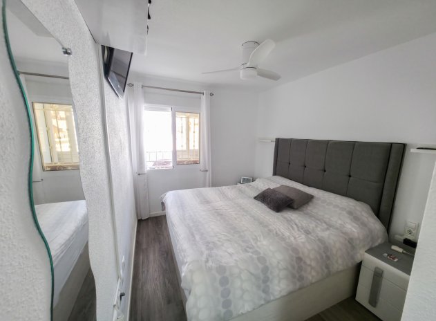 Resale - Apartment / Flat * - Vistabella Golf *