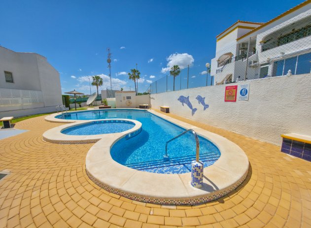 Reventa - Apartamento / Piso - Vistabella Golf