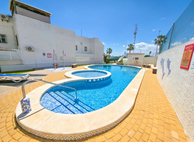 Reventa - Apartamento / Piso - Vistabella Golf