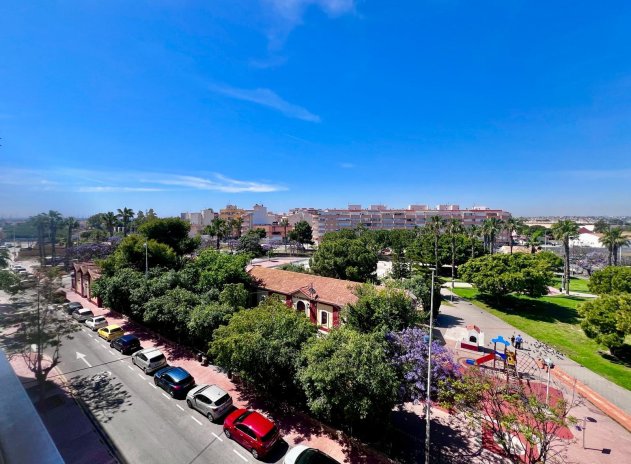 Revente - Appartement - Torrevieja - Acequion