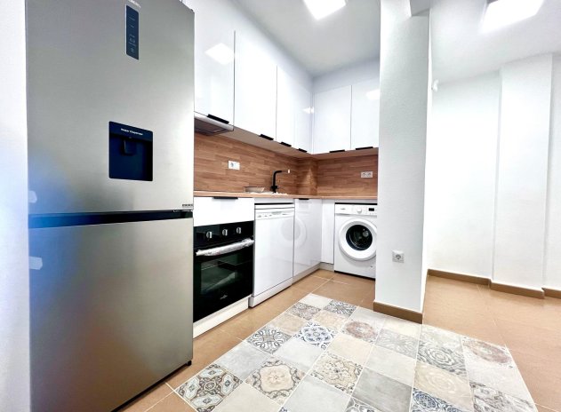 Revente - Appartement - Torrevieja - Acequion