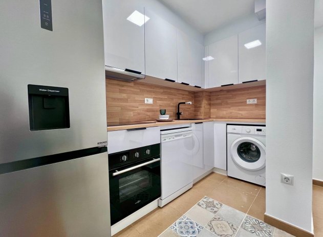 Revente - Appartement - Torrevieja - Acequion