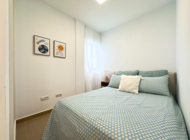Revente - Appartement - Torrevieja - Acequion