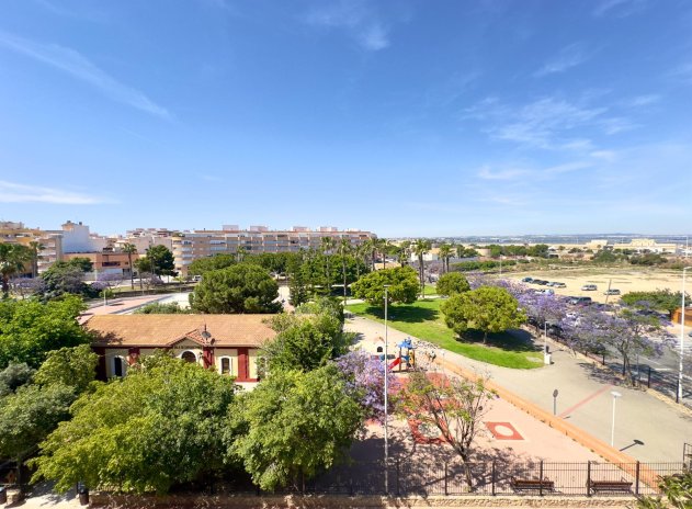 Revente - Appartement - Torrevieja - Acequion