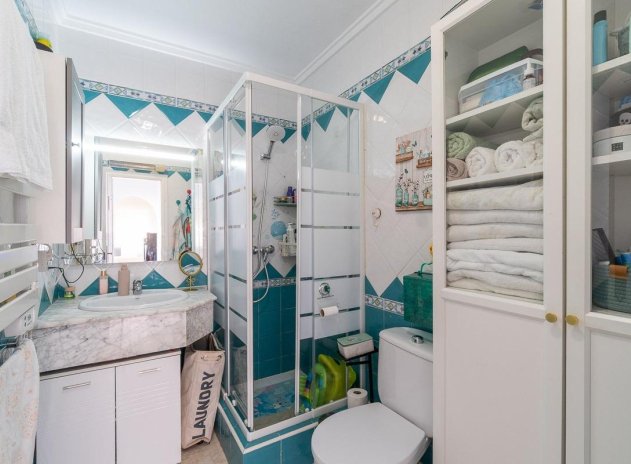 Herverkoop - Villa - Orihuela Costa - Punta Prima