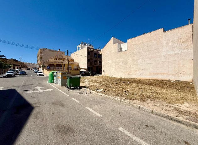 Herverkoop - Perceel - San Miguel de Salinas - CENTRO URBANO