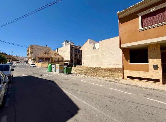 Herverkoop - Perceel - San Miguel de Salinas - CENTRO URBANO