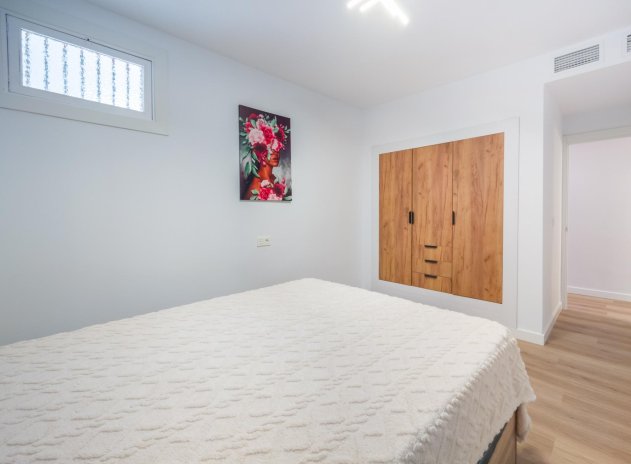 Herverkoop - Appartement - Torrevieja - Playa del Cura