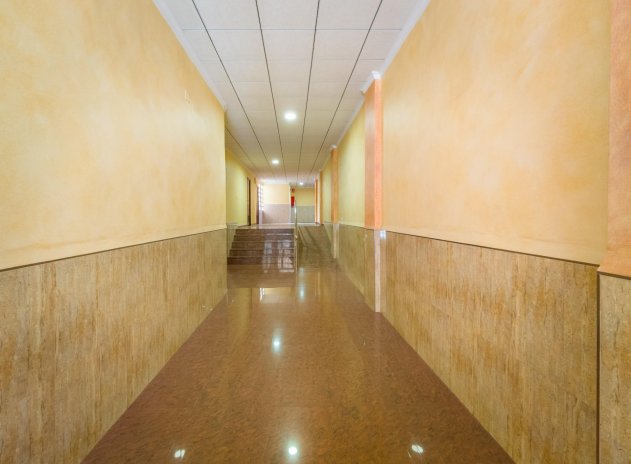 Herverkoop - Appartement - Torrevieja - Playa del Cura