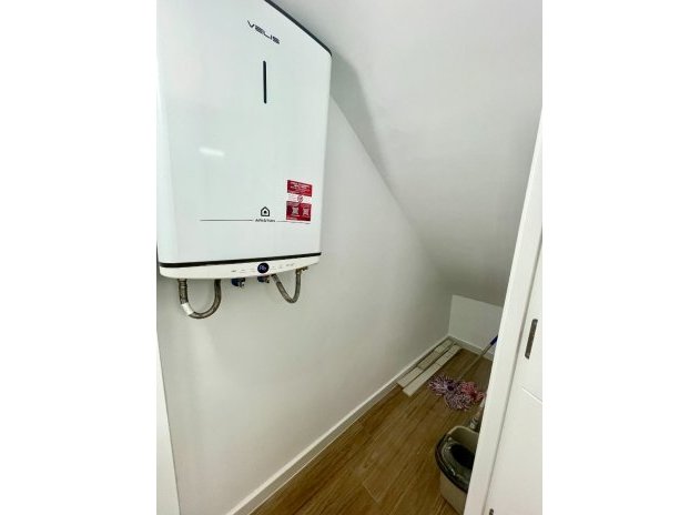 Resale - Townhouse * - Daya Vieja *