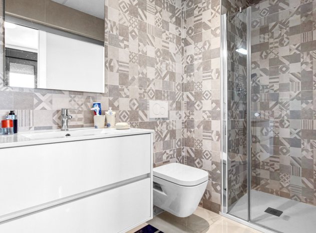 Resale - Apartment / Flat * - Orihuela Costa * - Los Altos *