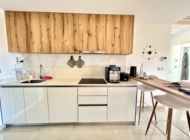 Reventa - Apartamento / Piso - Pilar de la Horadada