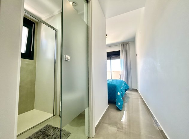 Reventa - Apartamento / Piso - Pilar de la Horadada