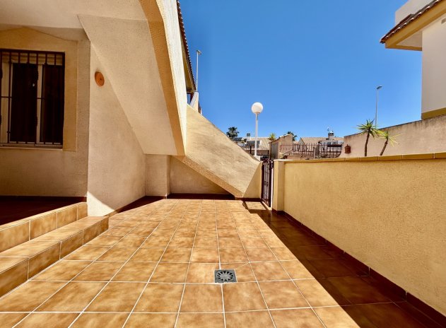 Resale - Apartment / Flat * - La Zenia *