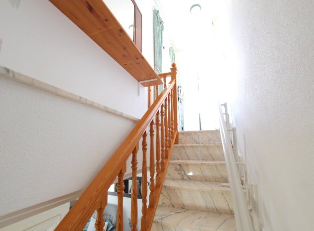Resale - Apartment / Flat * - La Zenia *