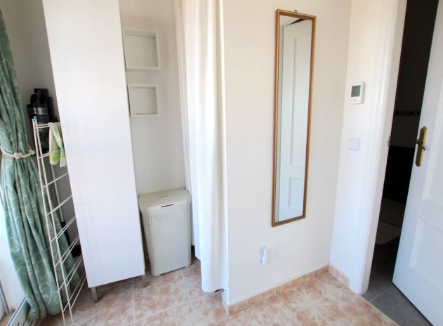 Resale - Apartment / Flat * - La Zenia *