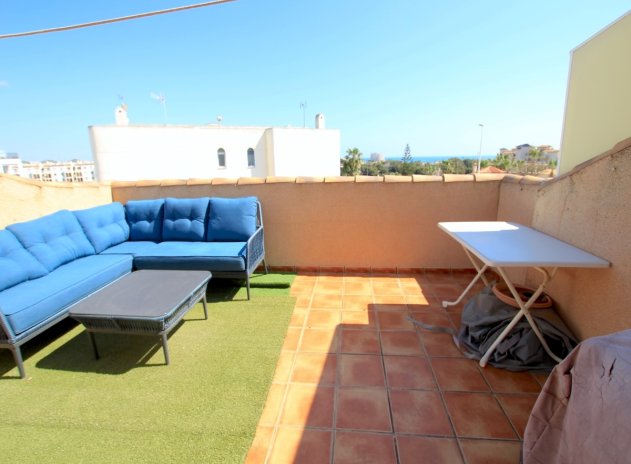 Resale - Apartment / Flat * - La Zenia *