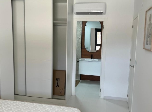 Reventa - Apartamento / Piso - San Miguel de Salinas