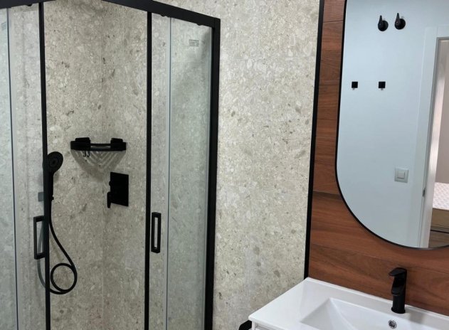 Reventa - Apartamento / Piso - San Miguel de Salinas