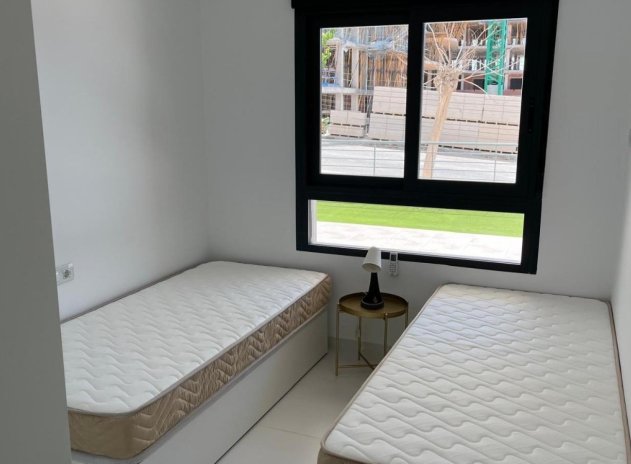 Reventa - Apartamento / Piso - San Miguel de Salinas