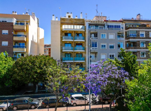 Revente - Appartement - Torrevieja - Acequion