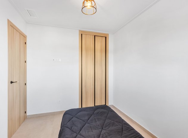 Herverkoop - Appartement - Guardamar del Segura - El Raso