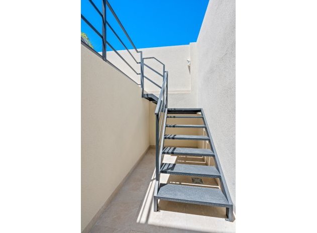 Herverkoop - 6. Detached villa - Daya Nueva - Costa Blanca South