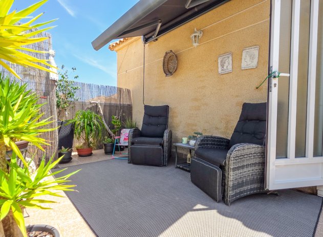 Resale - Townhouse * - Los Balcones *