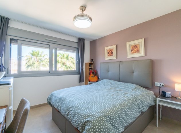 Wiederverkauf - Wohnung - Vistabella Golf