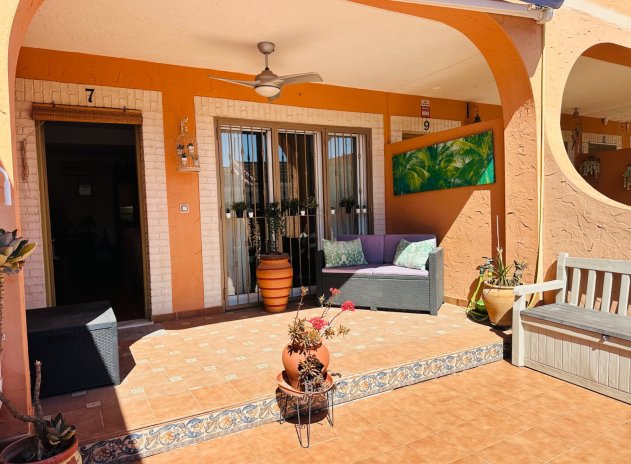 Resale - Townhouse * - Jacarilla *
