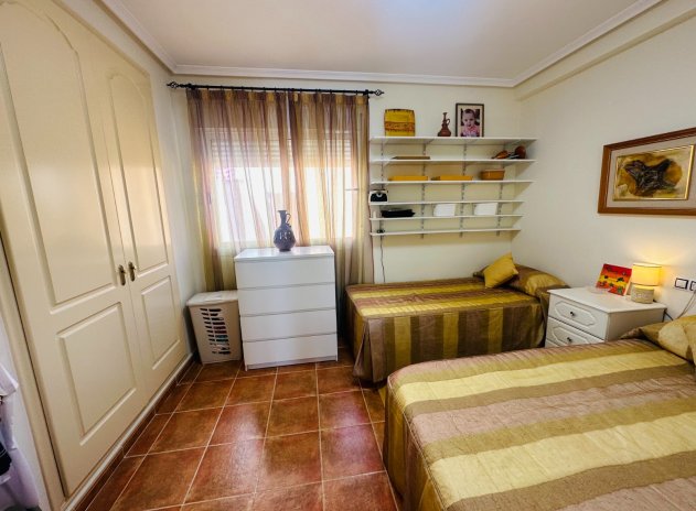 Resale - Townhouse * - Jacarilla *