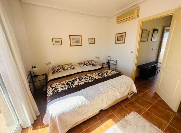 Resale - Townhouse * - Jacarilla *