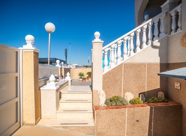 Herverkoop - Villa - Orihuela Costa - Los Altos