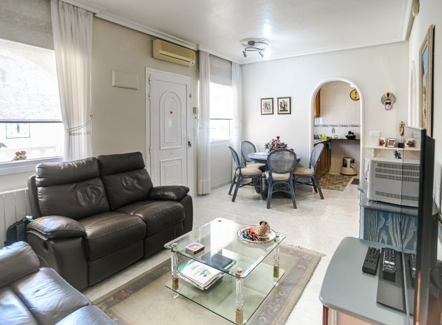 Herverkoop - Villa - Orihuela Costa - Los Altos