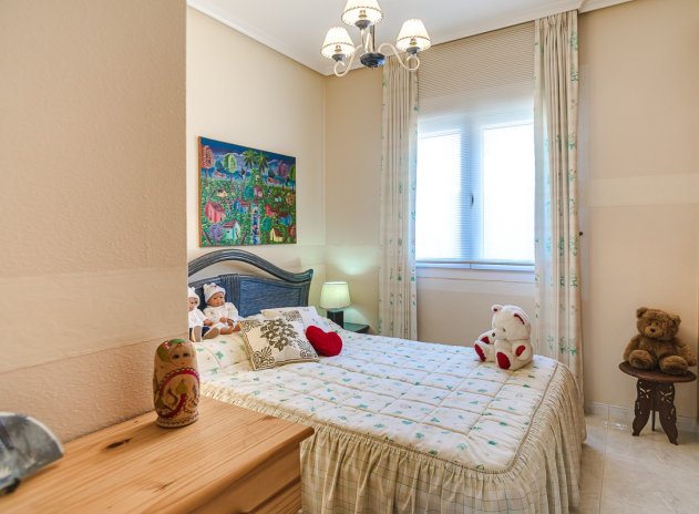 Herverkoop - Villa - Orihuela Costa - Los Altos